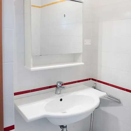 M54 Marcelli Bilocale Con Terrazzo A 100 Mt Dal Mare 11 Numana